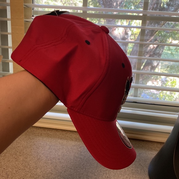 NC State University Hat! size: Stretch XL - Picture 4 of 4